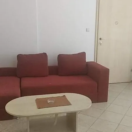 Kamelia Garden Апартамент *
